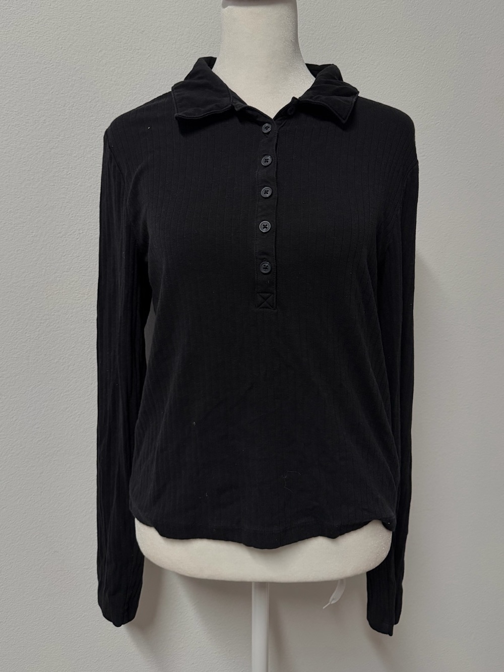 GAP Black Ribbed Collared Henley Long Sleeve Top Women’s Large